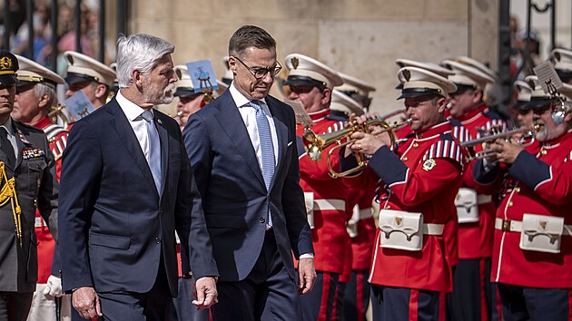 Prezident Petr Pavel p�ijal finsk�ho prezidenta Alexandera Stubba. (4. kv�tna 2026)