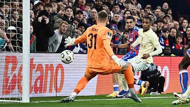 Konferans Ligi: Crystal Palace ve Rayo finalde