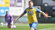 Daniel Mare�ek slaví gól