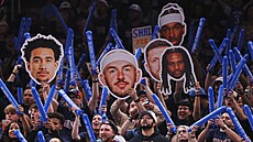 Fanou�ci Oklahoma City Thunder b�hem klání s LA Lakers.