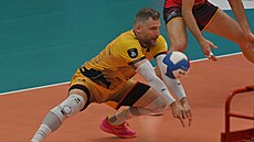 Libero Pra�an� Milan Moník v rozhodujícím pátém finále extraligy proti...