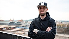 Hokejový úto�ník Ji�í Seká� se vrací do �eska, ú�astník olympijských her a dvou...
