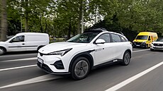 Chorvatsko jako v�bec první zem� v Evrop� spustilo provoz robotaxi. Jízdu si...