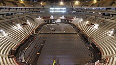Budovaná Arena Brno v areálu brn�nského výstavi�t� zachycená na snímku z 6....