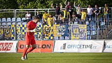 2. fotbalová liga, FK Viagem Ústí nad Labem - SFC Opava. Branká� host� Ji�í...