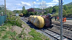 U �tramberského nádra�í vykolejil poslední vagon nákladního vlaku. (6. kv�tna...