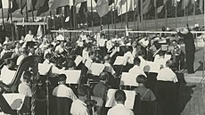 Zlínský symfonický orchestr hraje v letním kin� v rámci programu Mezinárodního...
