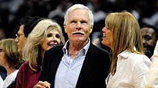 Ted Turner v roce 2011 b�hem zápasu Atlanta Hawks, klub basketbalové NBA mu...