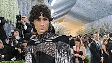 Sombr na Met Gala v New Yorku (4. kv�tna 2026)