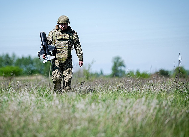 Co s veterány po válce? Kyjev chce legalizovat soukromé vojenské společnosti