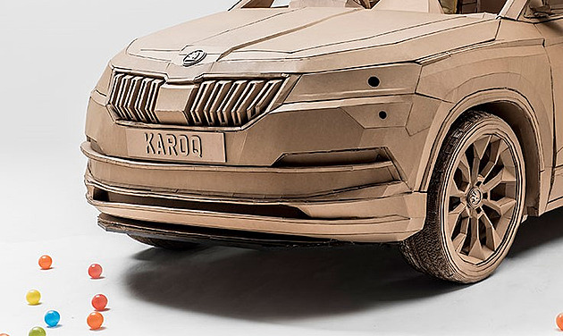 Auta z papíru? Kartonová Škoda či Lexus ukazují, jak využít krabice z e-shopu Auta z papíru? Kartonová Škoda či Lexus ukazují, jak využít krabice z e-shopu