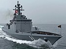 Severokorejský v�dce Kim �ong-un a jeho dcera nav�tívili orpédoborec �che Hjon...
