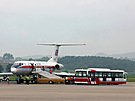 Tupolev Tu-134 spole�nosti Air Koryo, leti�t� Pchjongjang Sunan