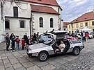 DeLorean DMC-12 (1981) � Dal�í z tradi�ních ú�astník� setinovek, unikátní...