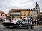 Cadillac DeVille (1973) na nám�stí v Prachaticích