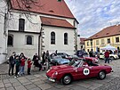 Alfa Romeo Spider z roku 1978 má p�ekrásný nad�asový design.