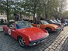 Porsche 914 z roku 1972 Na Spring dorazilo hned ve dvou exemplá�ích. Tento...