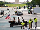 Renovace jezírka u Lincolnova památníku ve Washingtonu pomalu postupuje. (14....