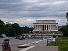 Renovace jezírka u Lincolnova památníku ve Washingtonu pomalu postupuje. (14....