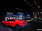 Elon Musk u� roky slibuje Roadster s tryskami od SpaceX, ale zatím jsme vid�li...
