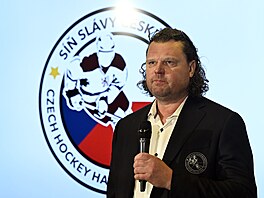 Branká� Roman Turek b�hem svého uvedení do Sín� slávy �eského hokeje v roce 2023