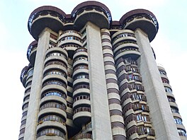 Líbí �i nikoliv? Madridské Torres Blancas, Bílé v�e, jsou tu zjevn� hlavn� od...