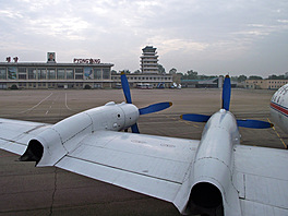 Ilju�in Il-18 spole�nosti Air Koryo