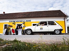T�etí skon�ila smí�ená rakousko-italská posádka Andreas Zuhnemer a Rolf Pellini...
