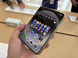 Huawei Pura X Max