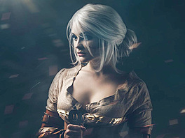Sophie Katssby jako Ciri