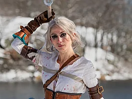 Amelia jako Ciri