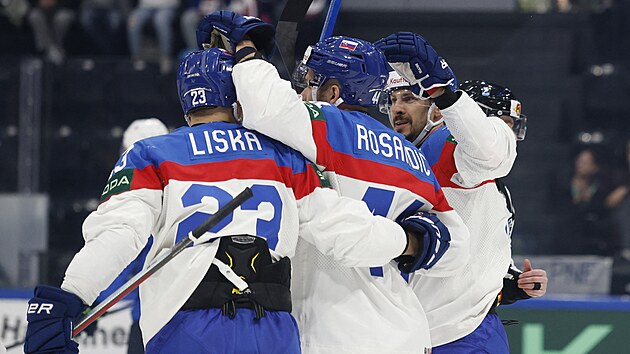Hokeyde Dünya Kupası: Slovakya Slovenya ile mücadele etti, Norveç İtalya'yı mağlup etti