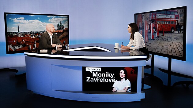 Hostem po�adu Rozhovory Moniky Zav�elov� je Matt Field, britsk� velvyslanec v �R.