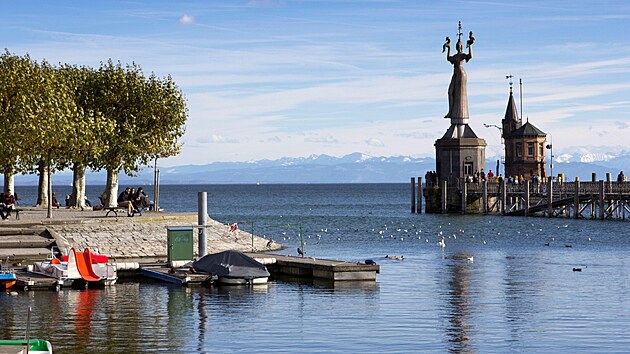 Konstanz neboli Kostnice je nejv�t�� m�sto na n�meck�m b�ehu Bodamsk�ho jezera.