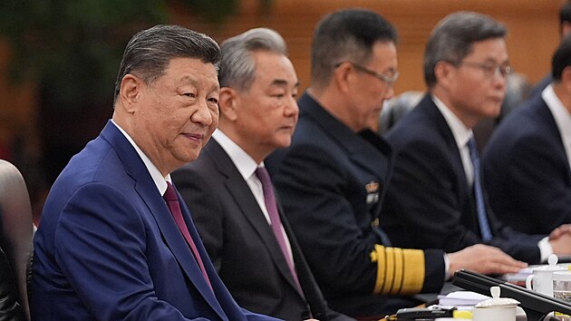 Si �in-pching na jedn�n� se sv�m americk�m prot�j�kem Donaldem Trumpem v Pekingu. (14. kv�tna 2026)