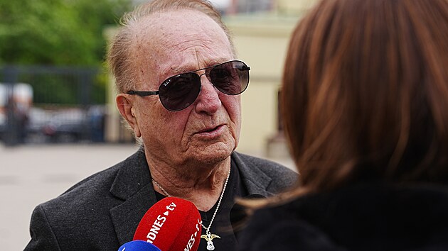 Petr Janda vzpom�n� na hudebn�ka a texta�e Oskara Petra (12. kv�tna 2026).