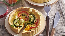 Quiche s pe�enou zeleninou a fetou