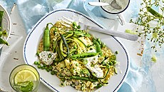 Bulgur s cuketou a hrá�kem