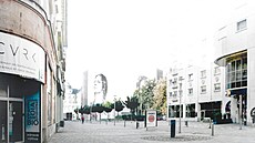Vizualizace zachycuje plánovanou rekonstrukci chátrající budovy bývalé Obchodní...