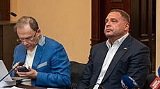 Bývalý �éf kancelá�e ukrajinského prezidenta Andrij Jermak je u soudu v Kyjev�...