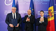 V Moldavsku se 34 �lenských stát� Rady Evropy, Evropská unie, Austrálie a...