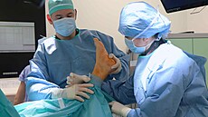 V chomutovské nemocnici se specializují na operace nohy a hlezna