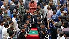 V sobotu zem�el na dekompresní nemoc rotmistr Mohamed Mahudhee, potáp��...