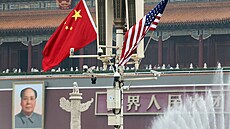 Americký prezident Donald Trump se v Pekingu setkal se svým �ínským prot�j�kem...