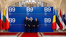 Petr Pavel se ve st�edu v Rumunsku zú�astnil summitu B9. Vedle lídr� �lenských...