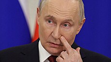 Ruský prezident Vladimir Putin na tiskové konferenci v Moskv�. (9. kv�tna 2026)