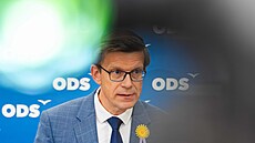 Martin Kupka (ODS) vystoupil na tiskové konferenci p�ed záv�re�ným schvalování...