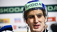 Luká� Sedlák po prvním tréninku hokejové reprezentace v d�ji�ti �ampionátu.