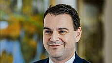 Ministr zahrani�í Petr Macinka (Motoristé) p�ed jednáním vlády (11. kv�ten 2026)