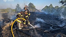 Mate�ská �kola v Kyjevské oblasti po�kozená p�i útoku ruských dron�. (12....